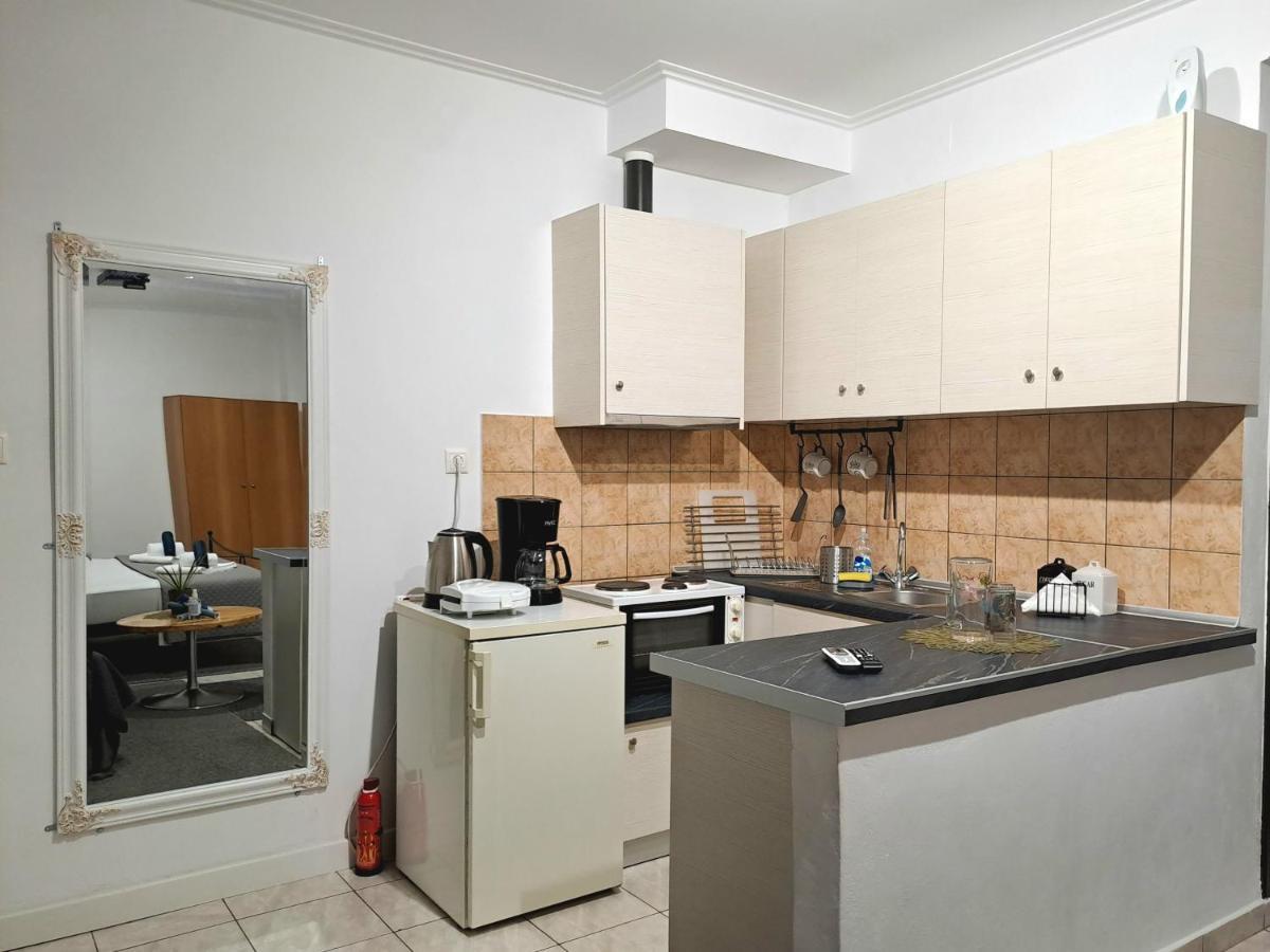 V3st & Parking Apartment